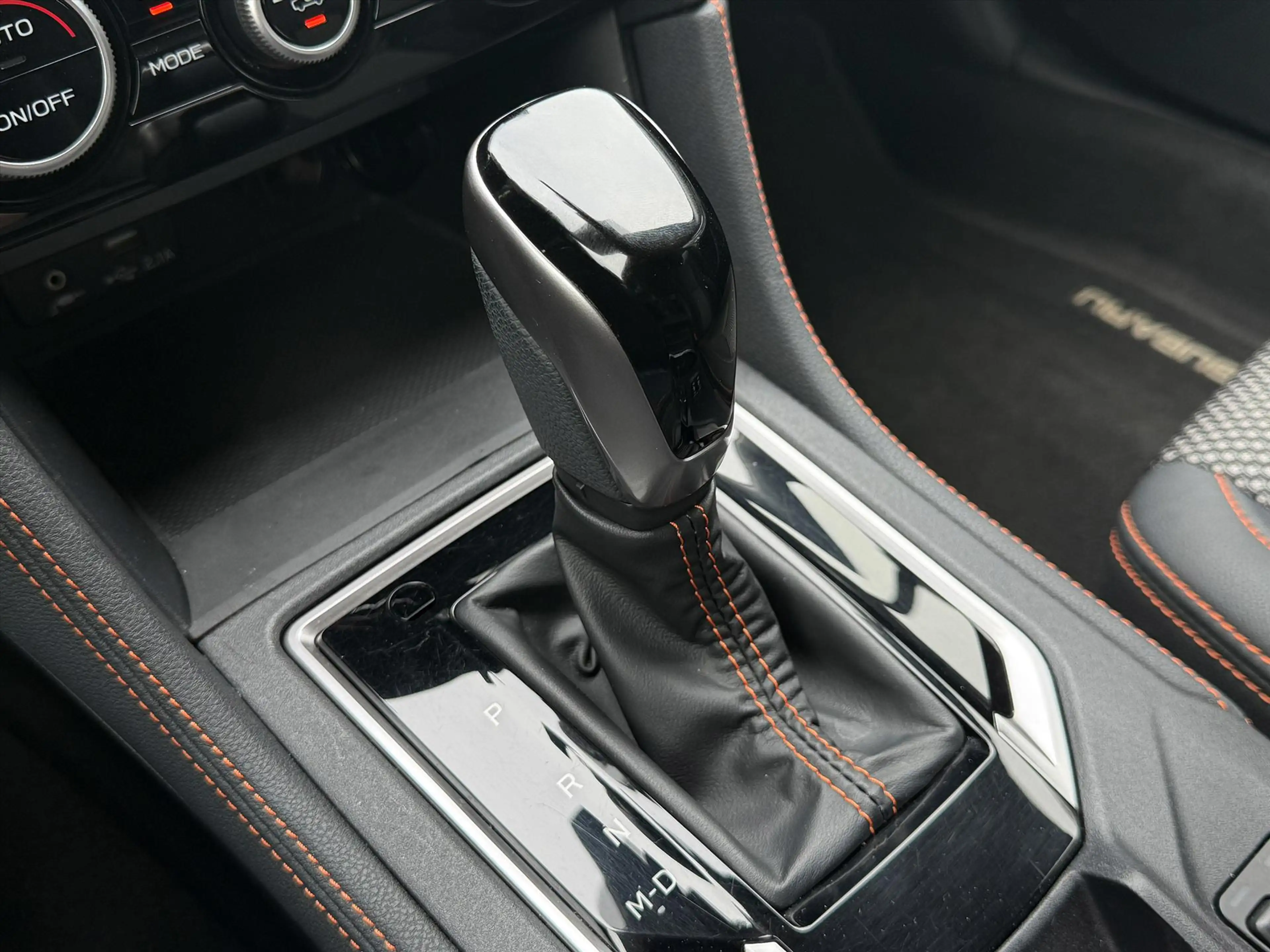 Subaru XV 2.0i e-BOXER 150pk CVT Luxury | modeljaar 22 | Nav — photo 5