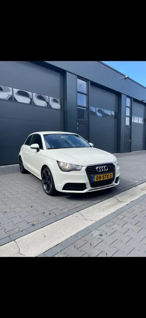 Audi A1 1.2 TFSI Sportback Wit - 1