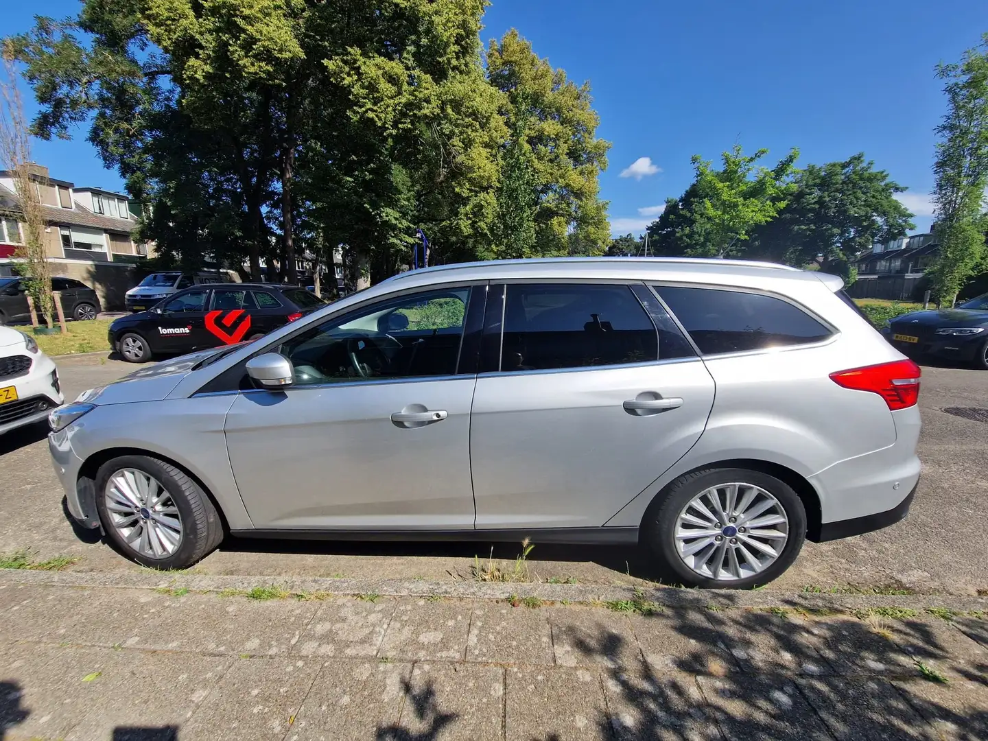 Ford Focus Focus 1.0 Titanium | Zeer compleet,100% dealerond. Zilver - 2