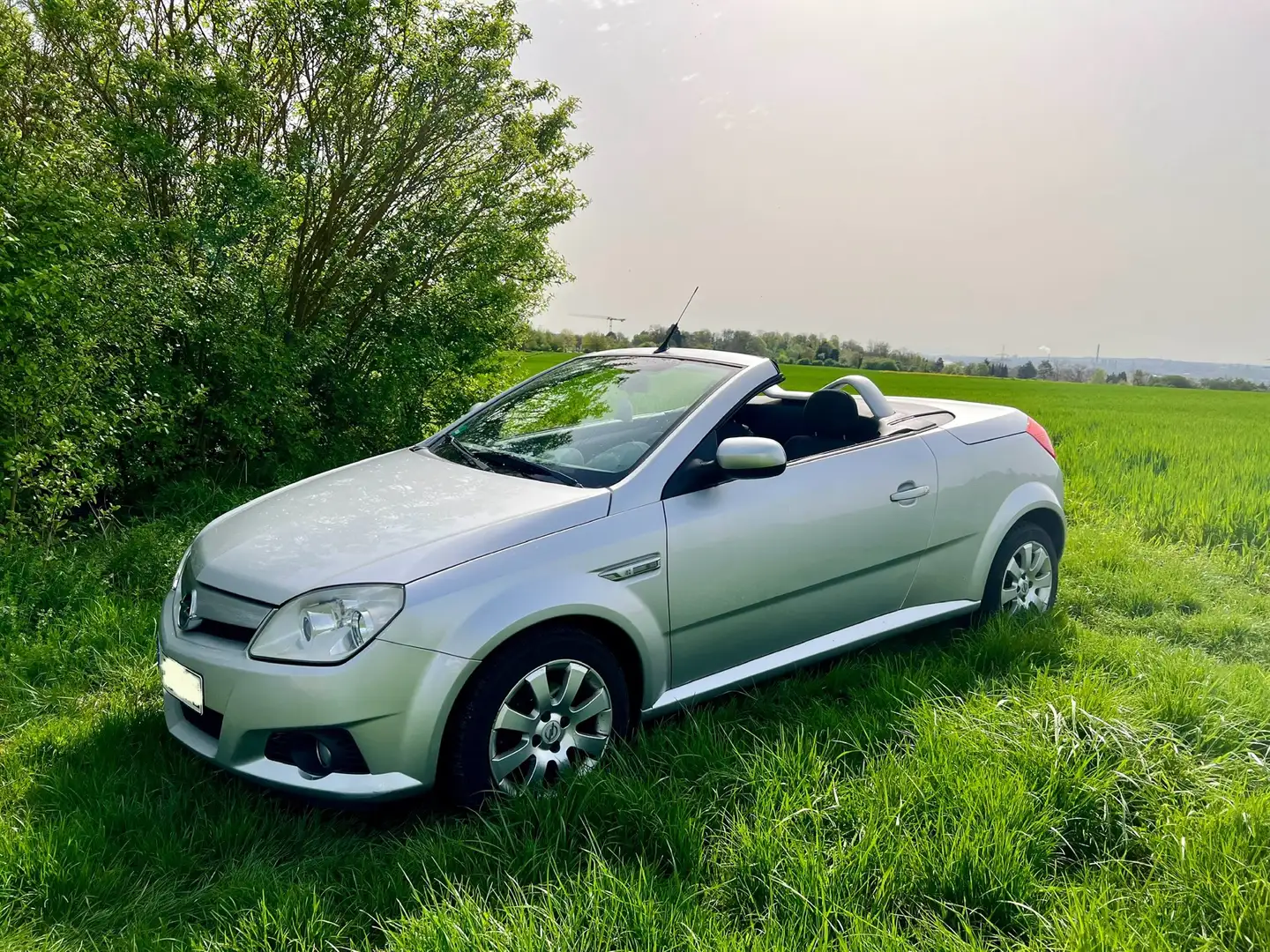Opel Tigra Twintop - Genieße den Sommer im Cabrio! Srebrny - 2
