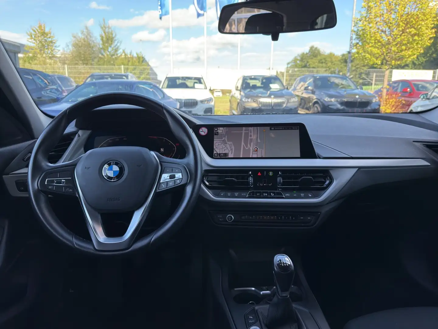 BMW 116 i Sitzheizung PDC Multifunktionslenkrad Schwarz - 2