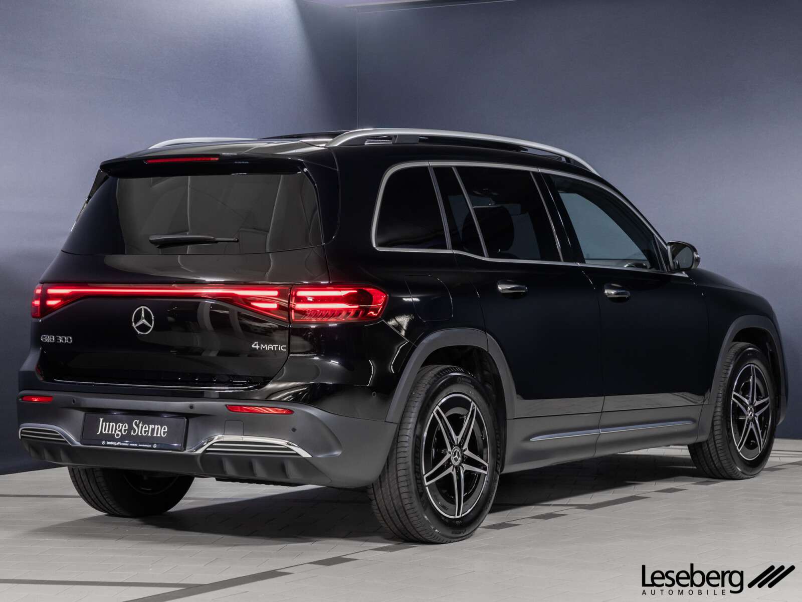 Mercedes-Benz EQB