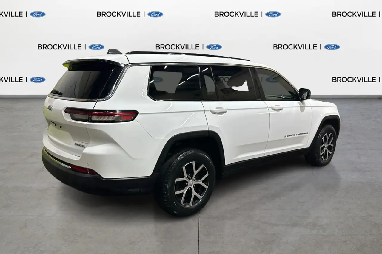 Jeep Grand Cherokee photo Jeep Grand Cherokee