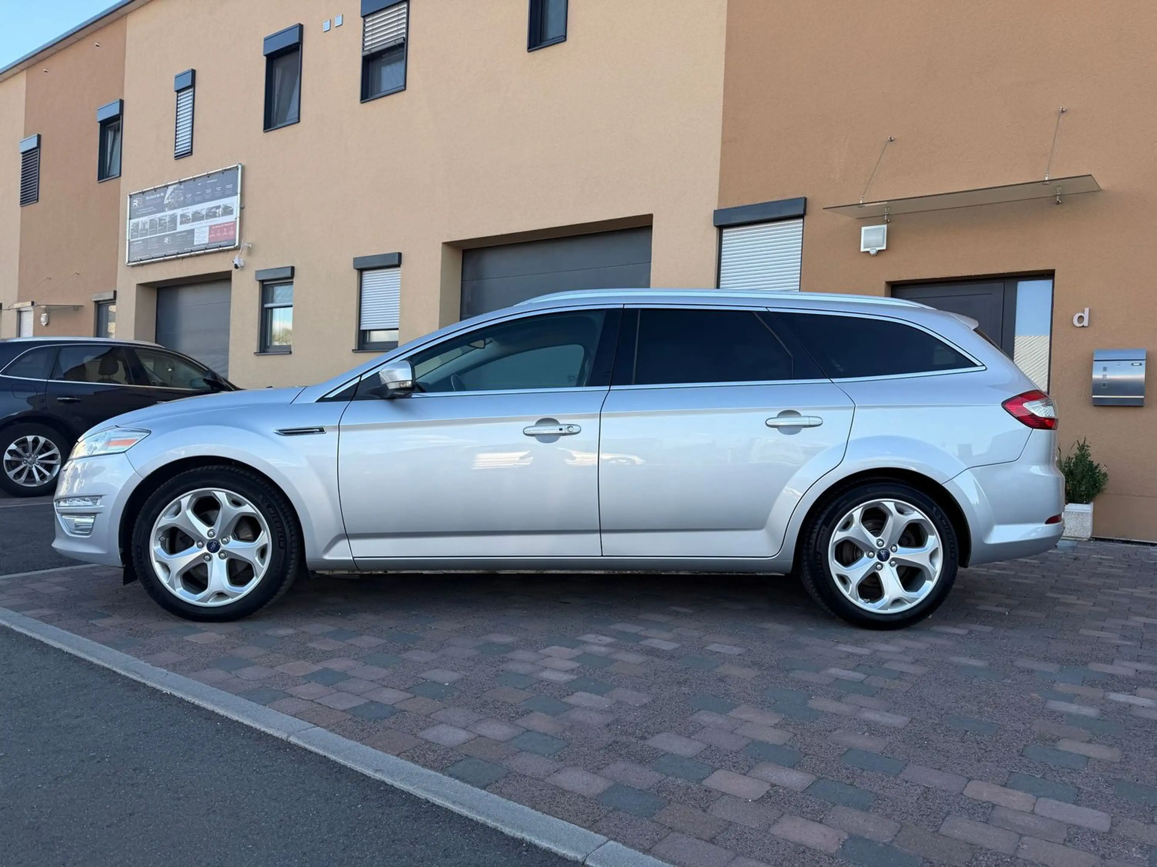 Ford Mondeo Titanium 2.0 TDCI KAMERA/LEDER/AHK/S-HEFT — photo 5