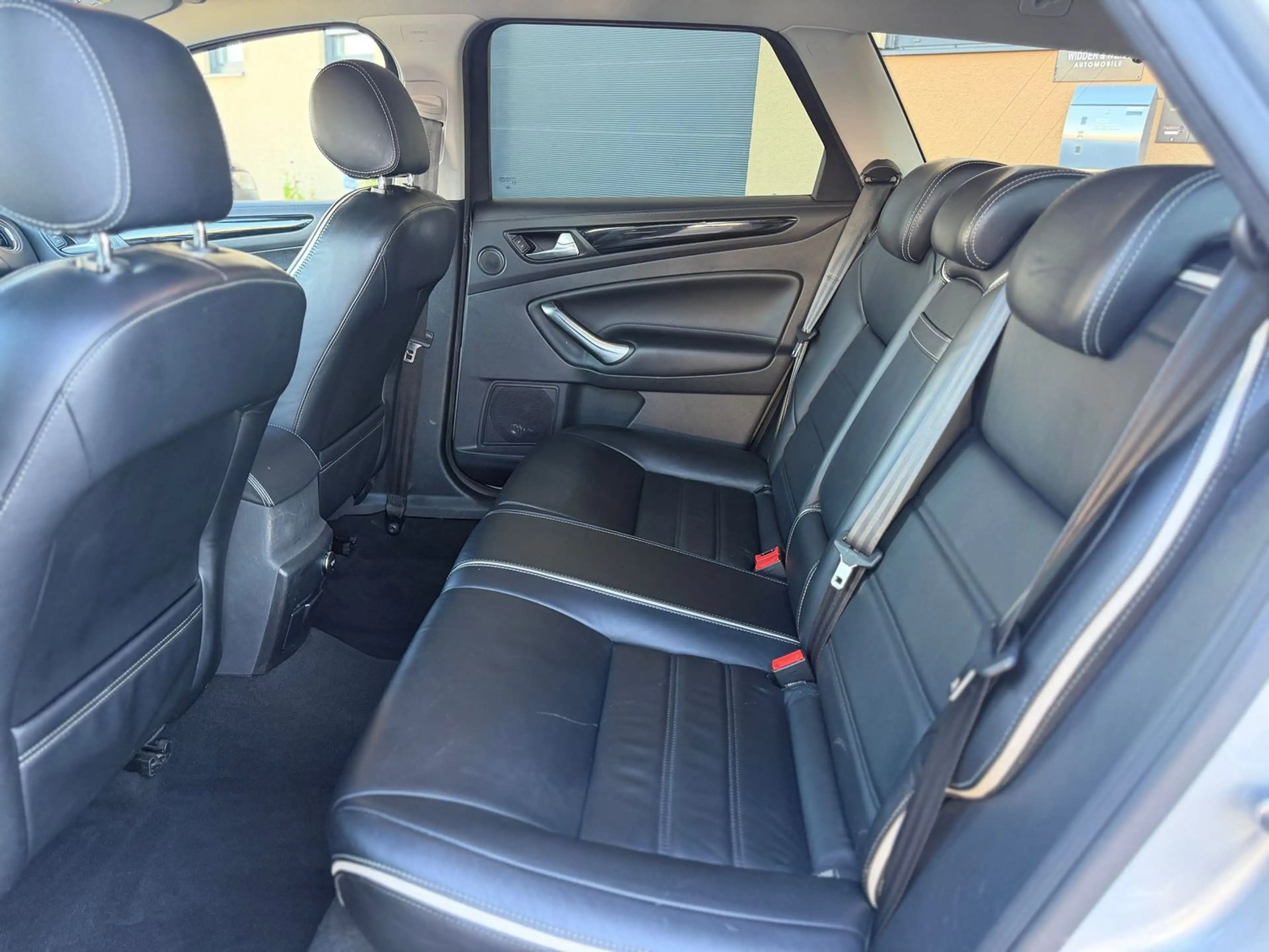 Ford Mondeo Titanium 2.0 TDCI KAMERA/LEDER/AHK/S-HEFT — photo 9