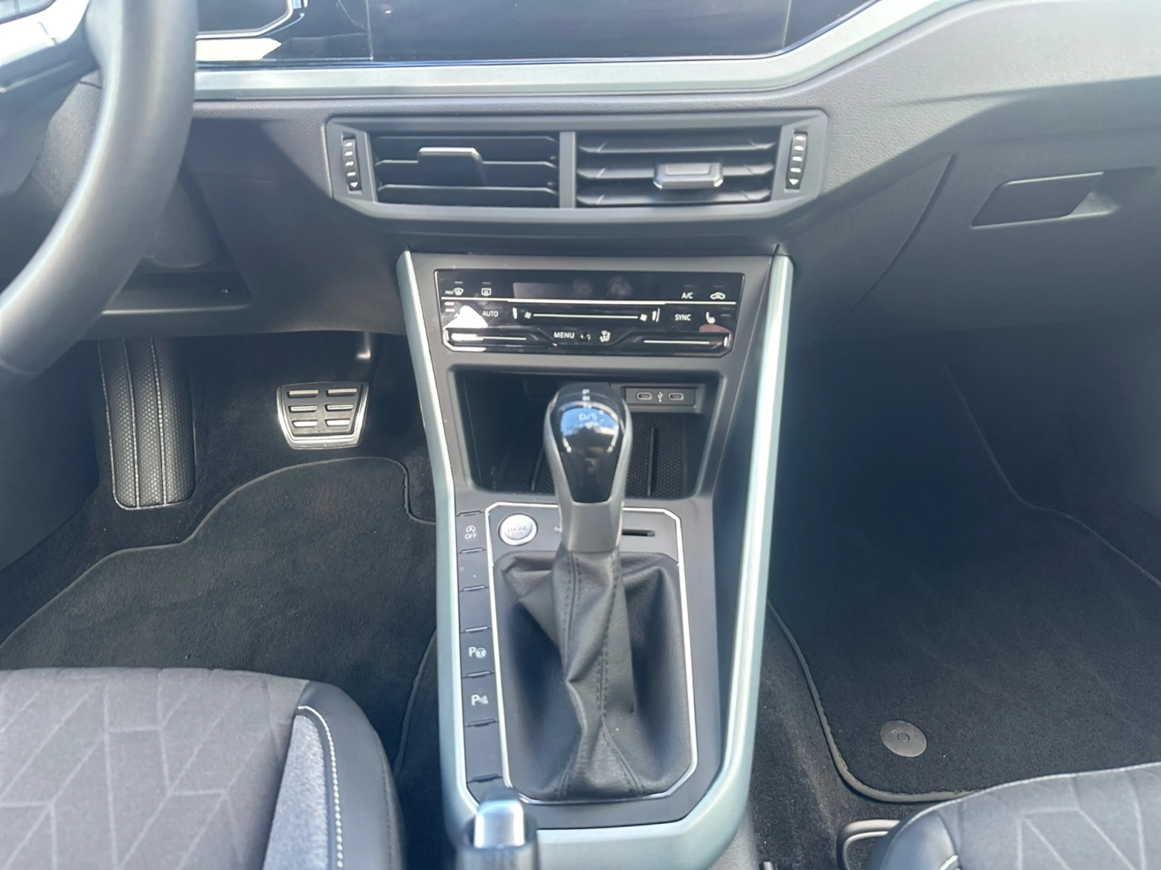 Volkswagen Polo Goal 1.0 TSI OPF DSG NAVI / ACC / SITZHEIZUNG — photo 11