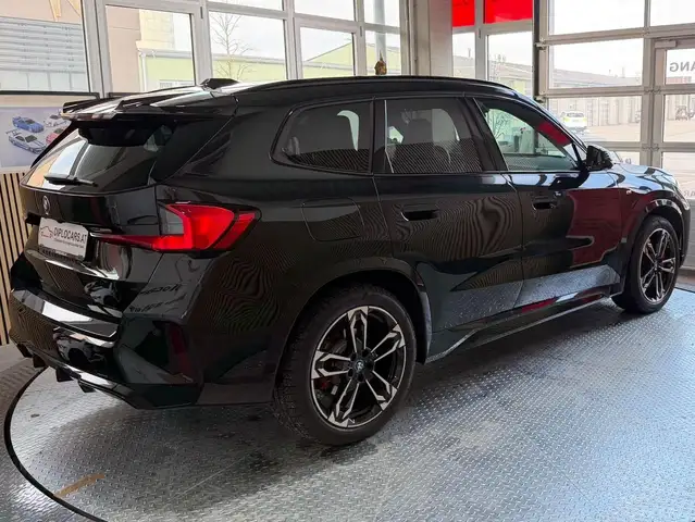 BMW Ix1 view 6