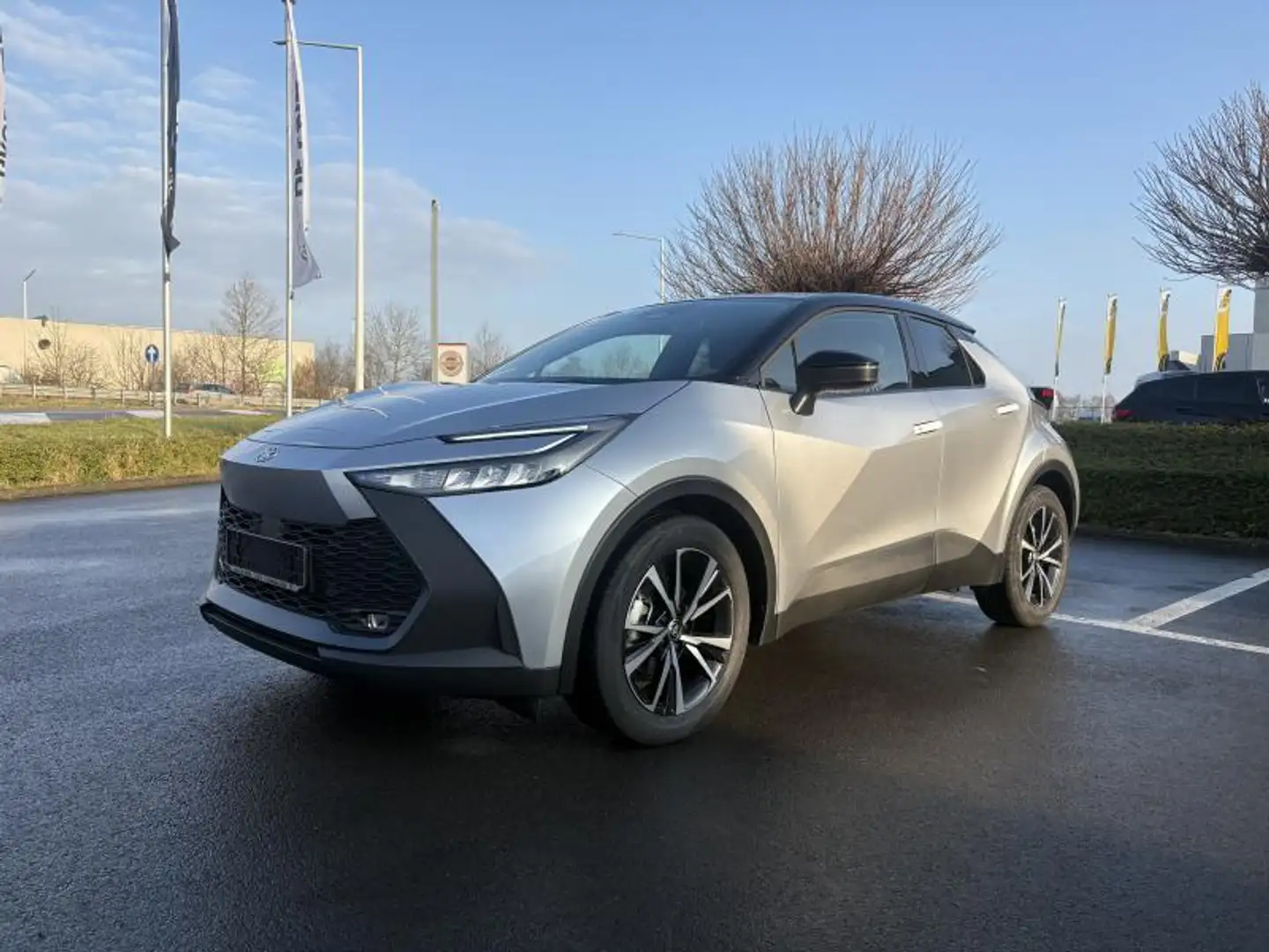Toyota C-HR Dynamic Plus Bi-Tone Zilver - 1