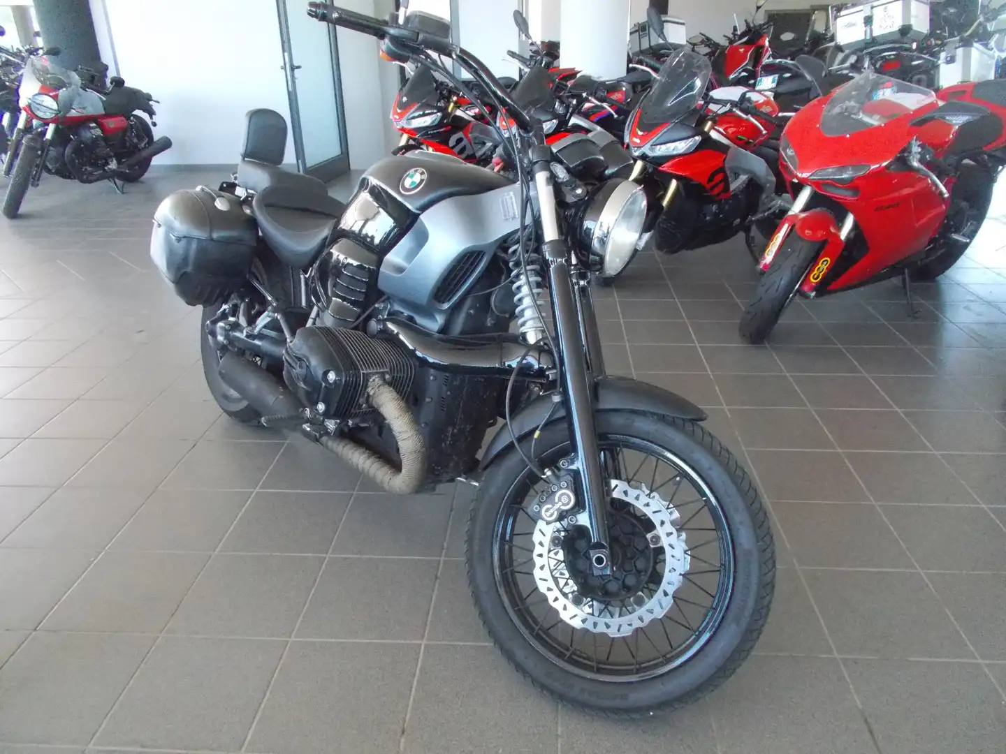 BMW R 1200 C Noir - 1