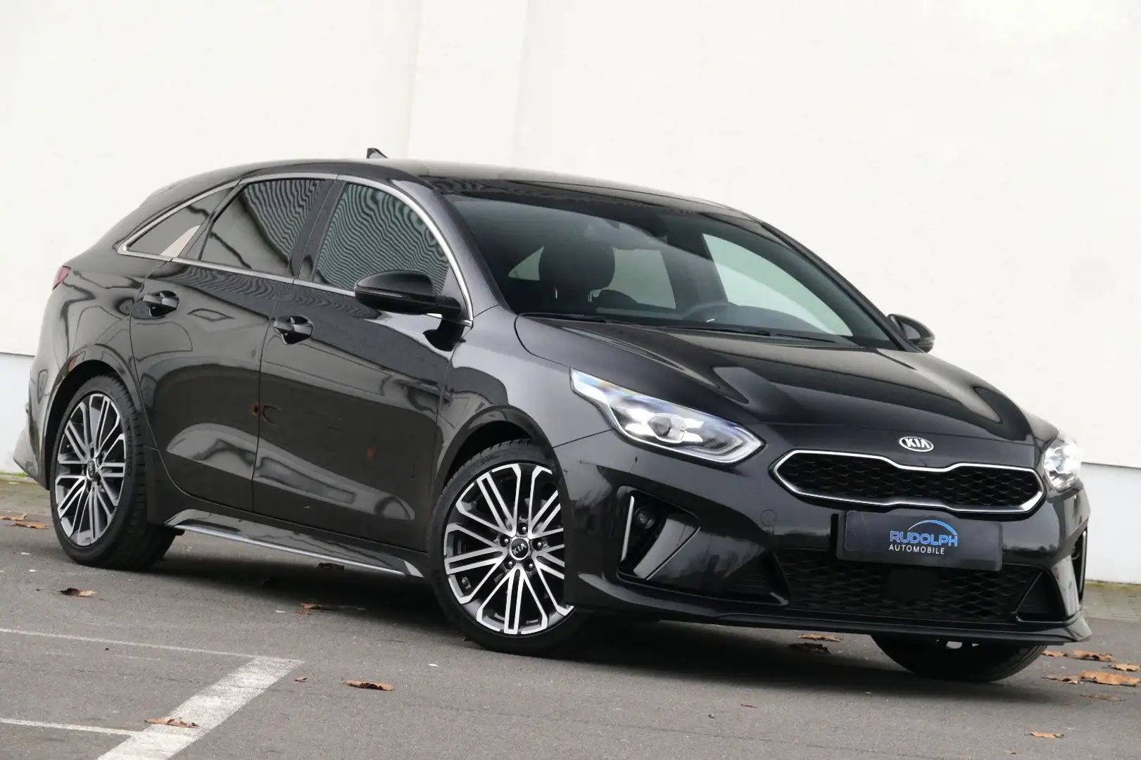 Kia ProCeed / pro_cee'd ProCeed GT AUTOM. PANO VIRTUAL LEDER JBL GARANTI Schwarz - 1