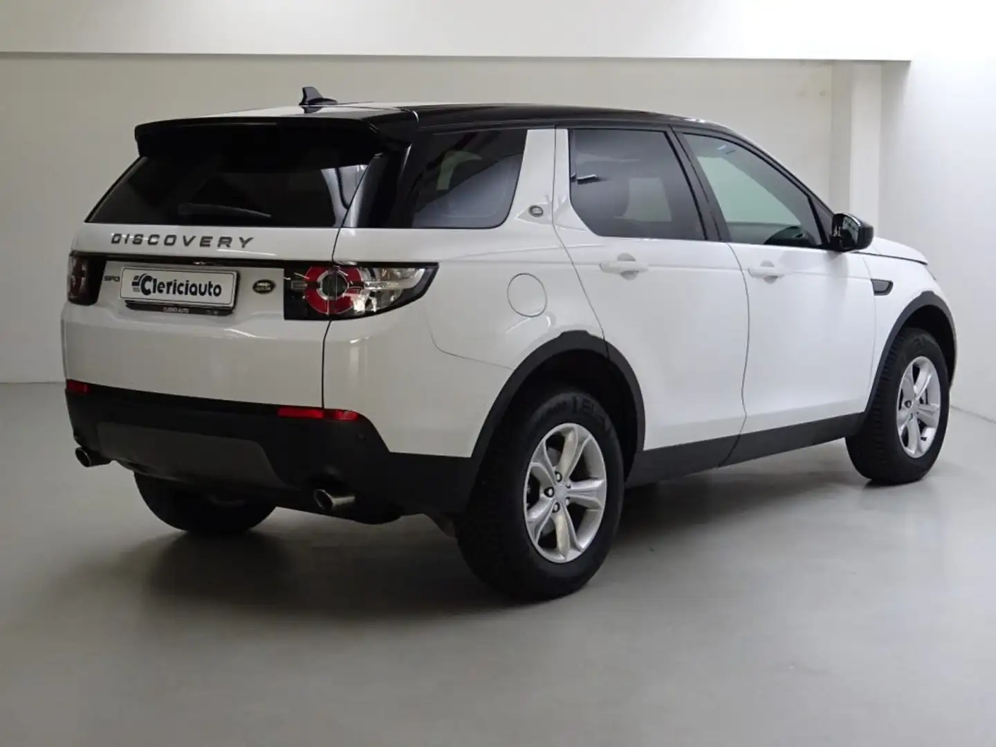 Land Rover Discovery Sport 2.0 TD4 150 CV Pure Weiß - 2
