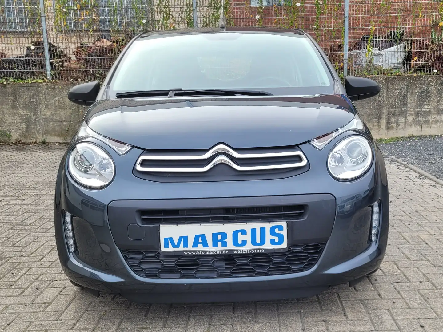 Citroen C1 Live   "Original-Km" Grau - 2
