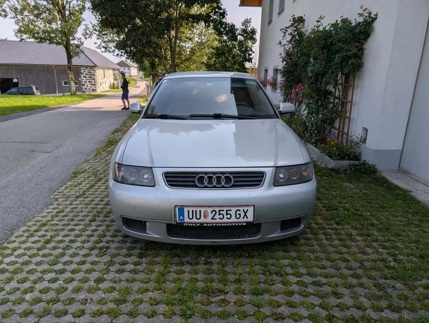 Audi A3 1,6 Ambiente - 2