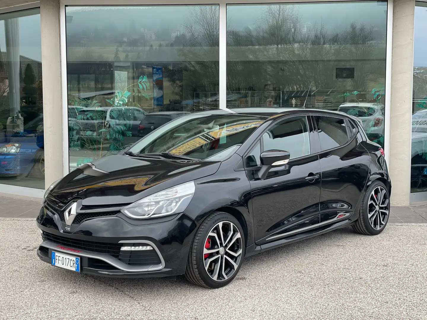 Renault Clio 1.6 tce energy RS Trophy 220cv Negro - 1