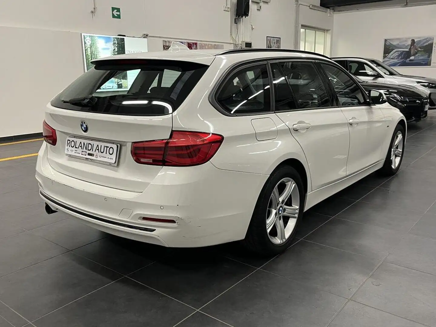 BMW 318 d Touring xdrive Sport Bianco - 2