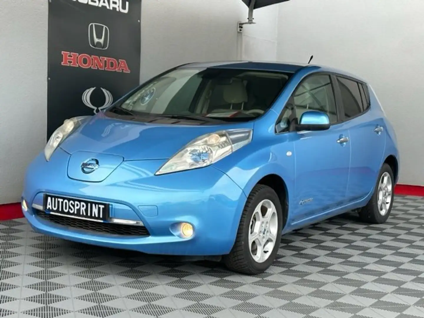 Nissan Leaf Electrique Acenta Blau - 1