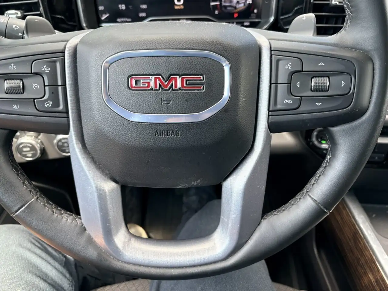 GMC Sierra 1500 fotografie GMC Sierra 1500