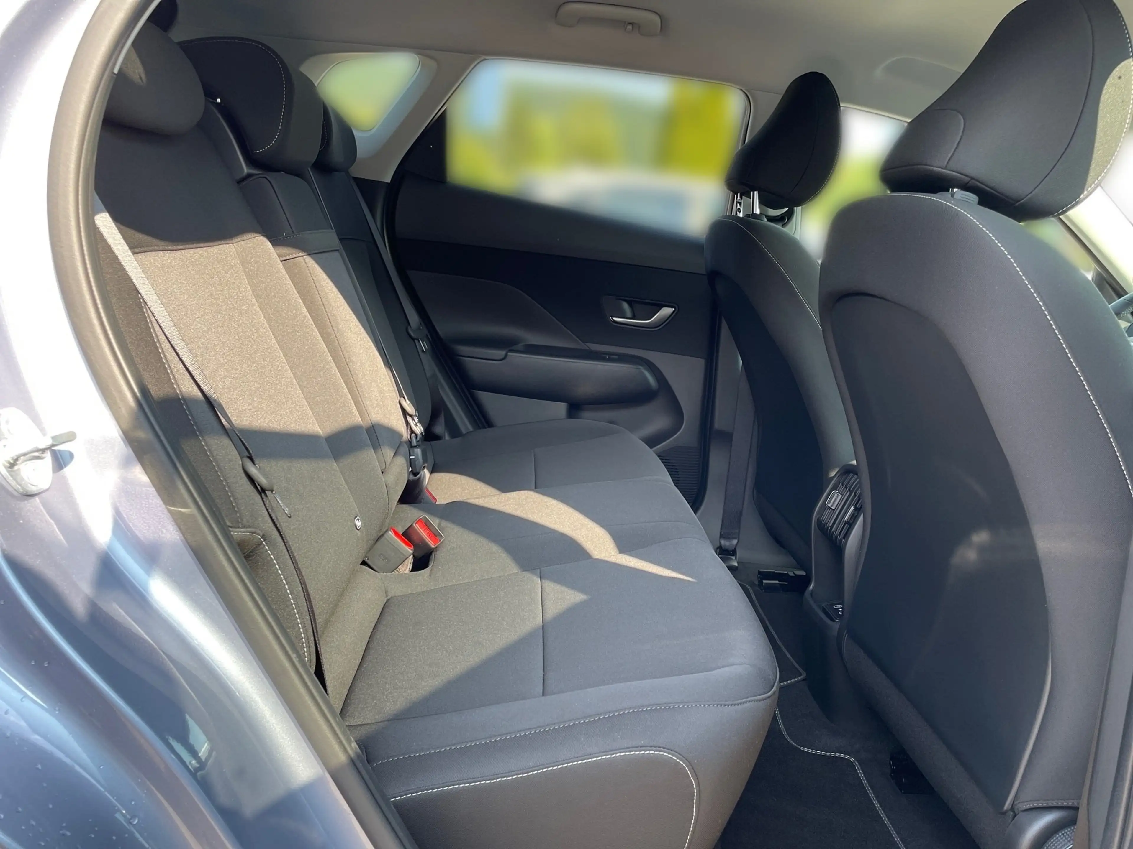 Hyundai KONA EV 49kWh Trend 360*KlimaA*LED*Navi*SHZ*ACC — photo 14