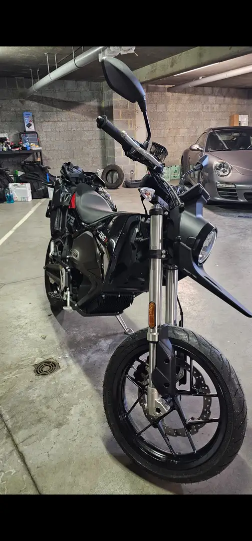 Zero Zero FXE Czarny - 2