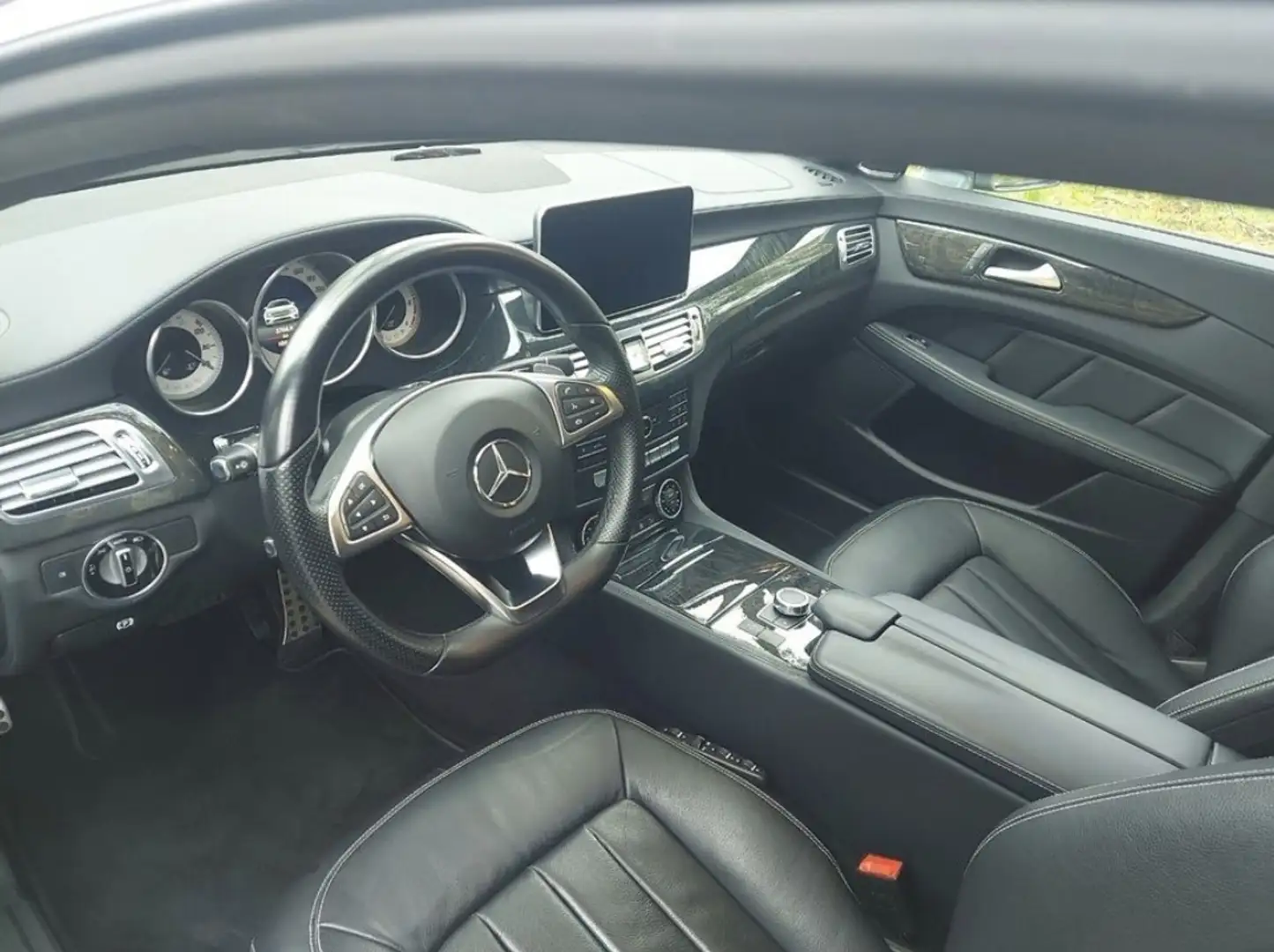 Mercedes-Benz CLS 250 d 4M SB Final Edition AMG PAKET Silber - 2