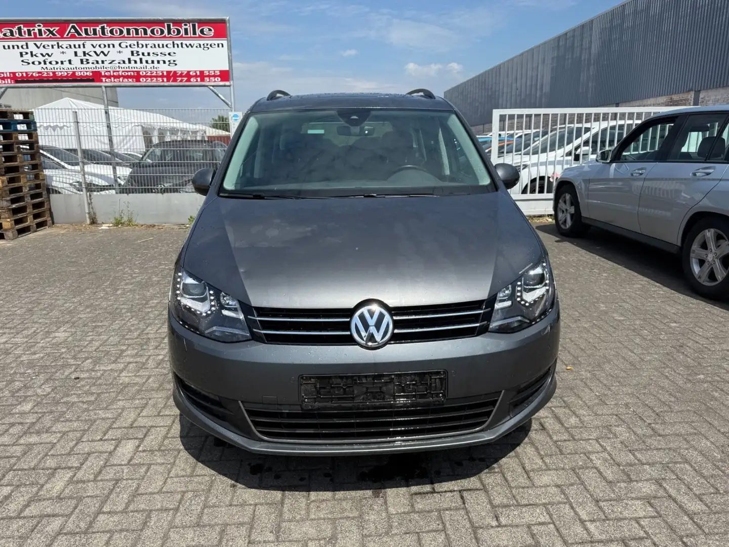 Volkswagen Sharan Comfortline BMT/Start-Stopp,Navi,Klima,St Gris - 2