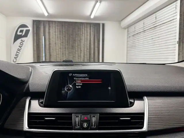 BMW 2 Series view 29