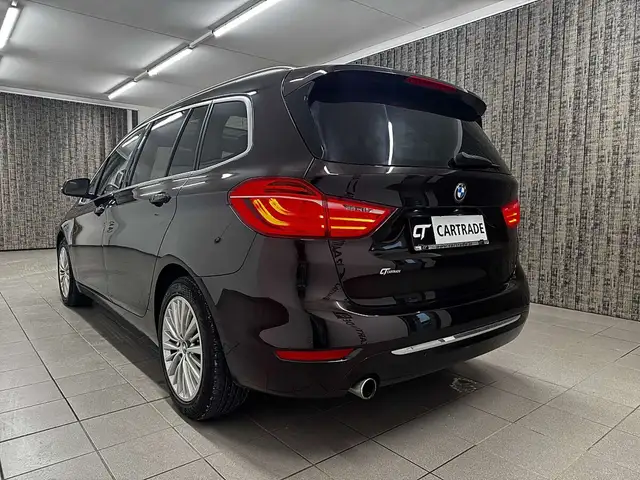 BMW 2 Series view 7