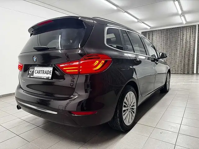BMW 2 Series view 6
