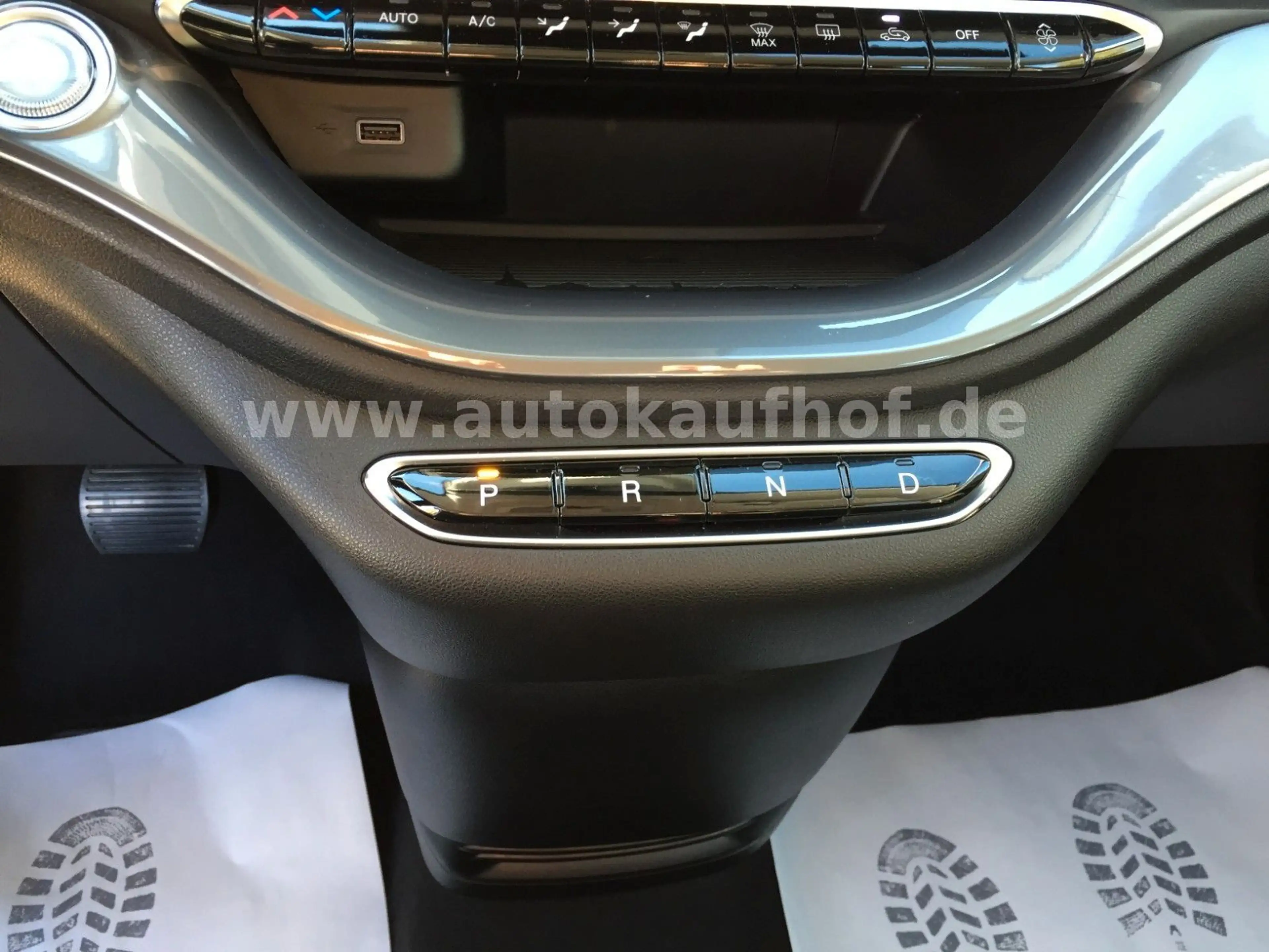 Fiat 500e Tempomat, Carplay / Android Auto/ Alu — photo 15