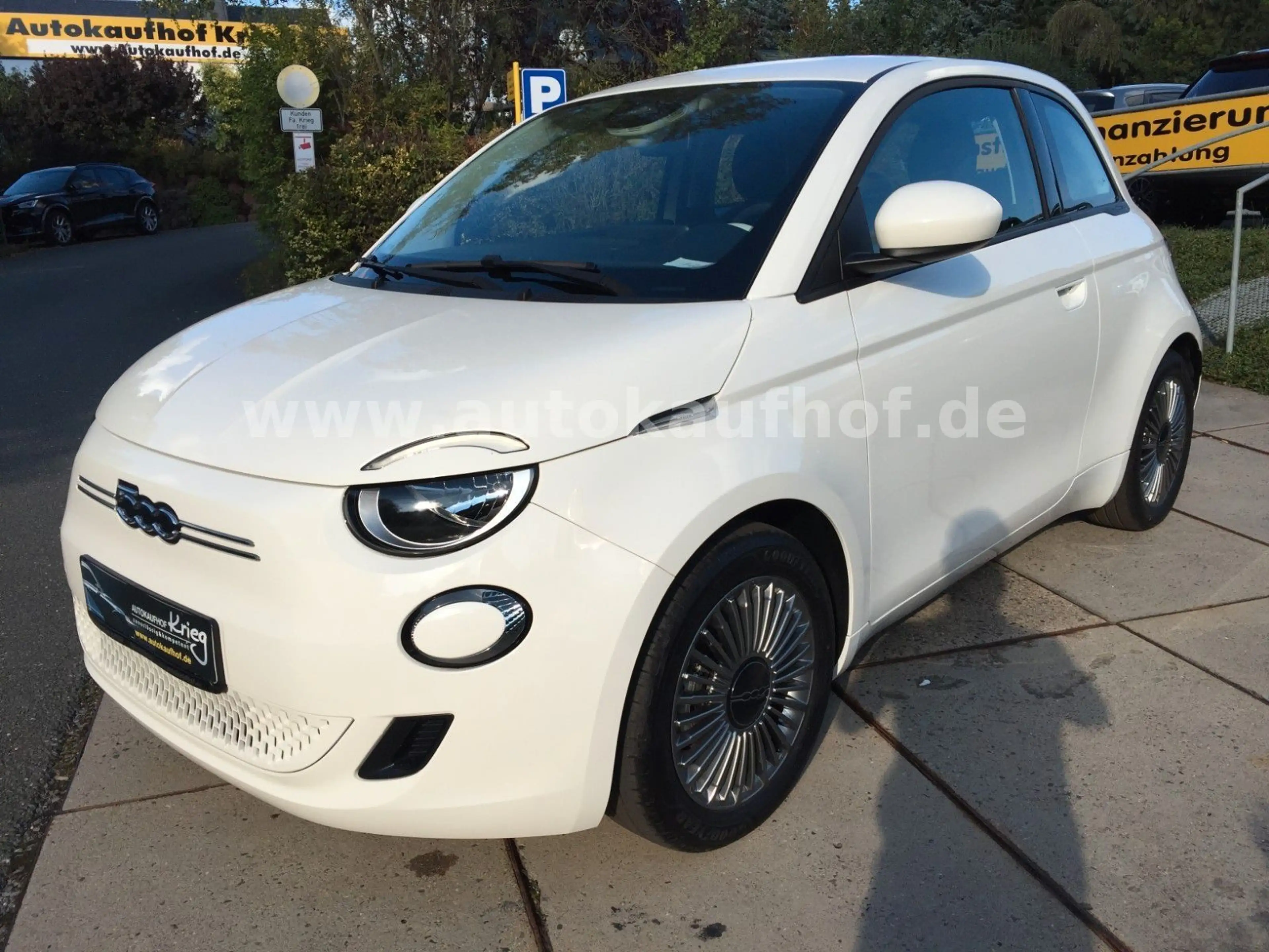 Fiat 500e Tempomat, Carplay / Android Auto/ Alu — photo 3