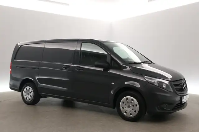 Mercedes-Benz Vito view 6