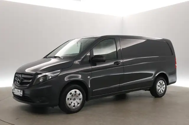 Mercedes-Benz Vito view 8