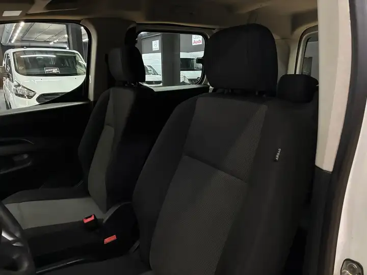 Opel Combo 2021, foto 7
