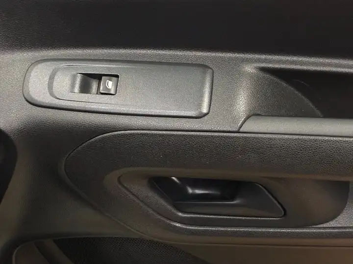 Opel Combo 2021, foto 15