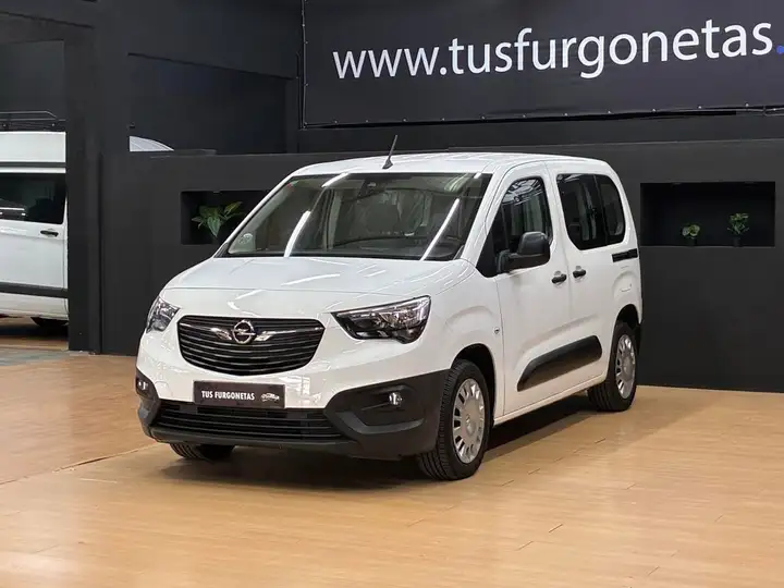 Opel Combo 2021