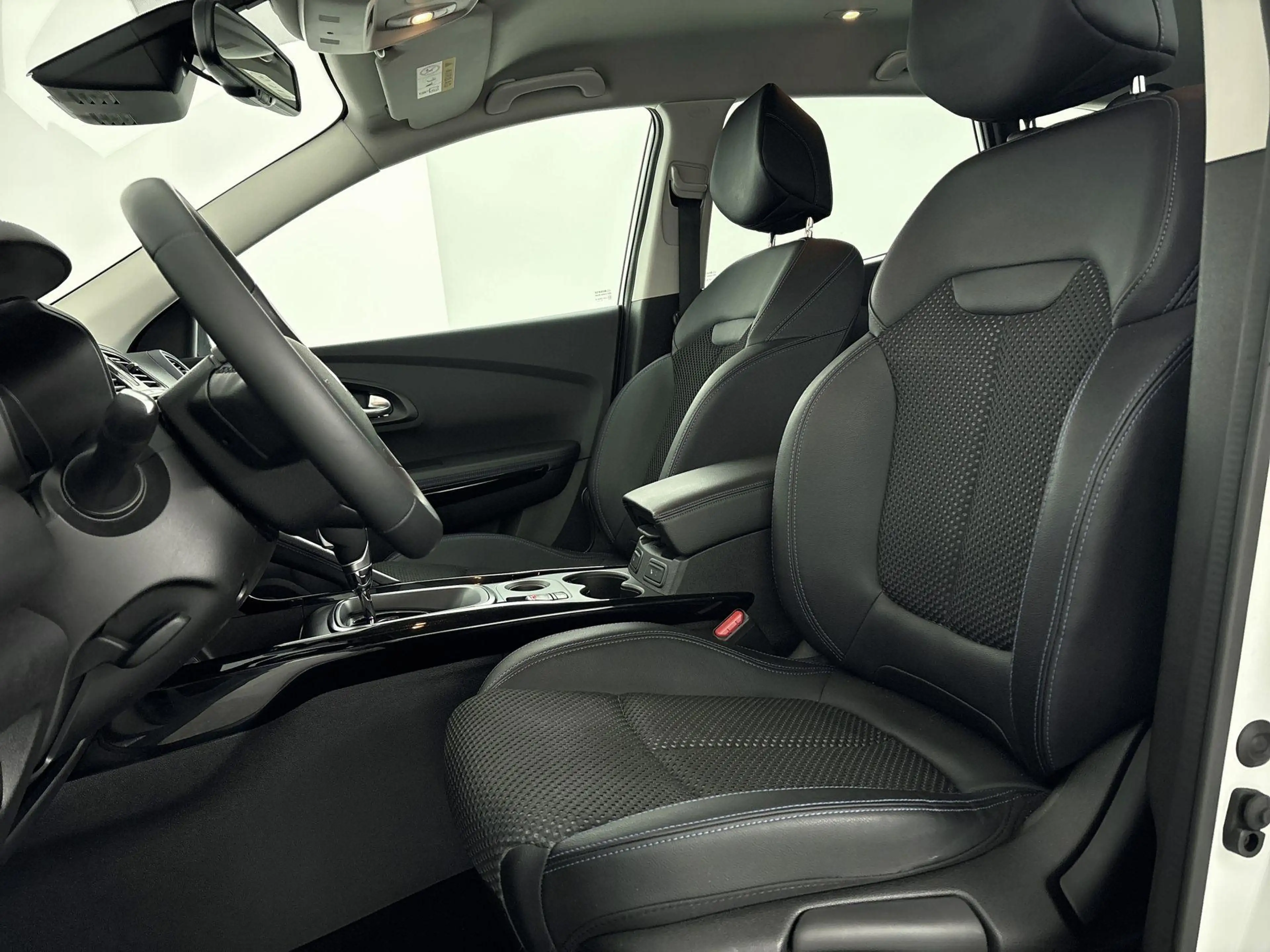 Renault Kadjar 1.3 TCe Zen — photo 12