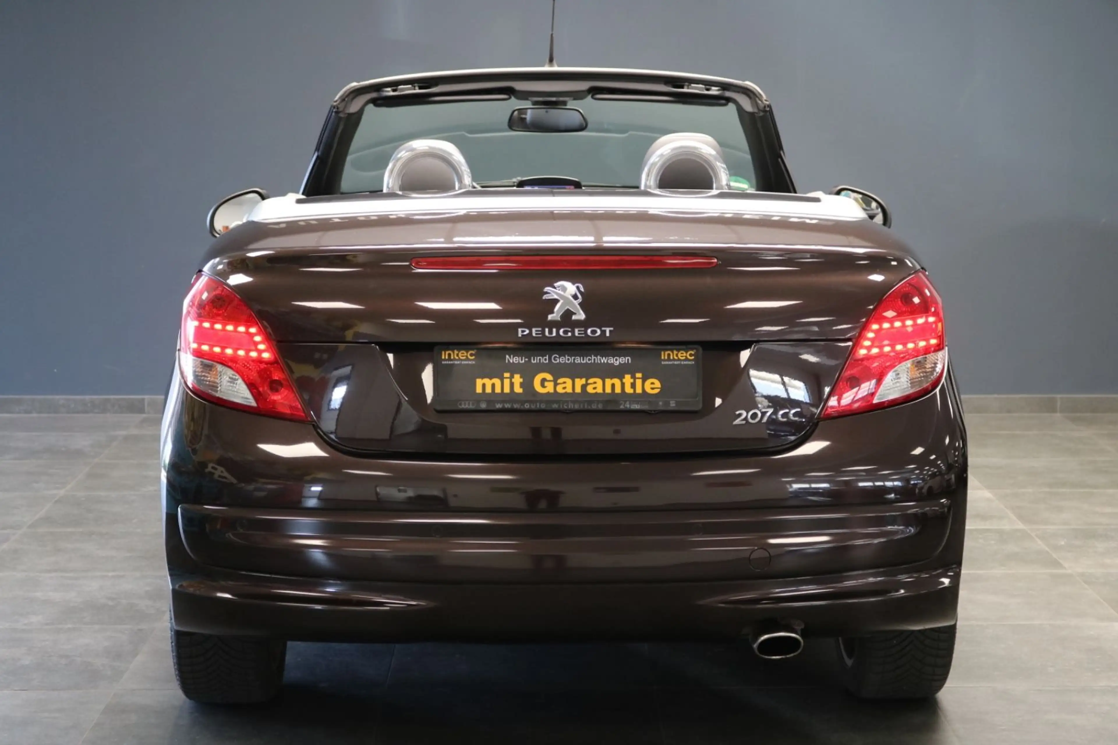 Peugeot 207 CC Cabrio-Coupe Allure/PDC/LEDER/NAVI/JBL — photo 13