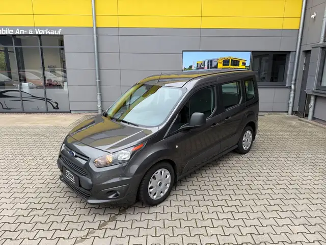 Ford Tourneo Connect Trend/KAMERA/KLIMA/TEMPOMAT/