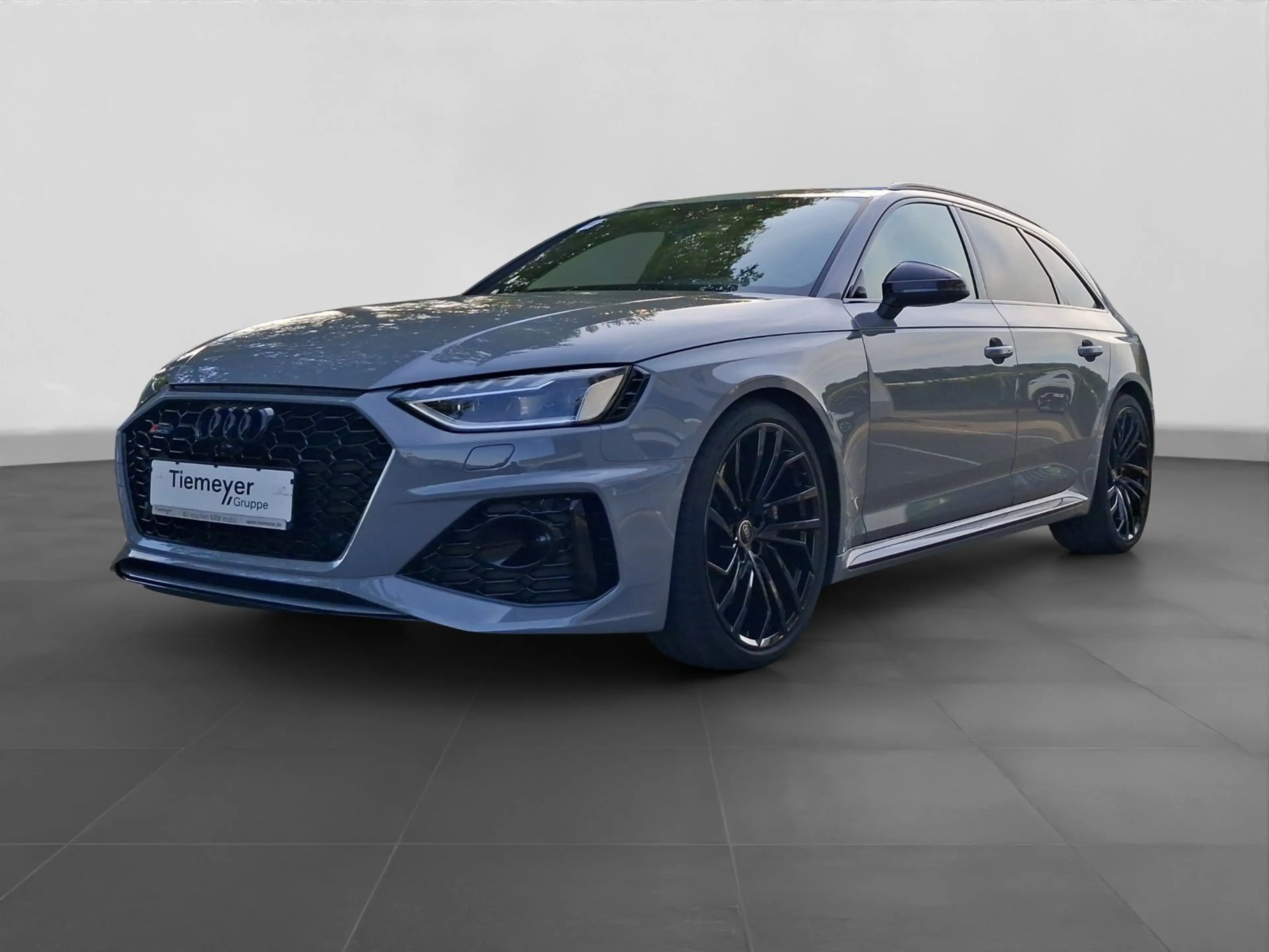 Audi RS4 RS4 Avant TFSI Q MASSAGE LM20 SPORT-AGA OPS+ — photo 2