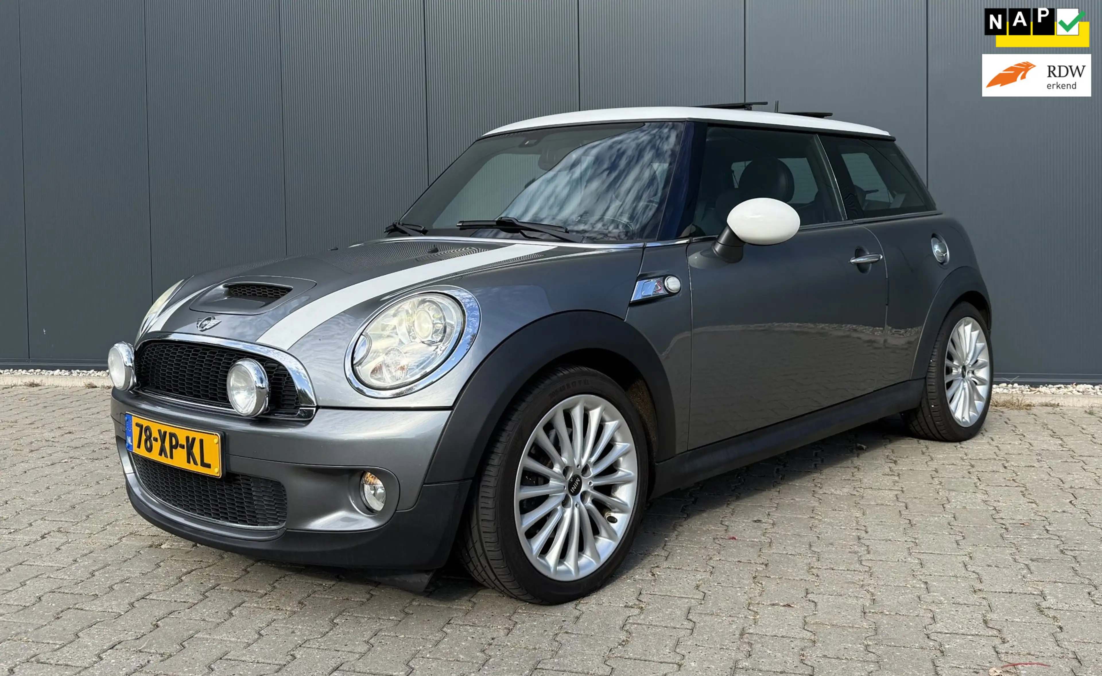 MINI Cooper S 3-Deurs 1.6 Chili Full Opties Nieuw APK