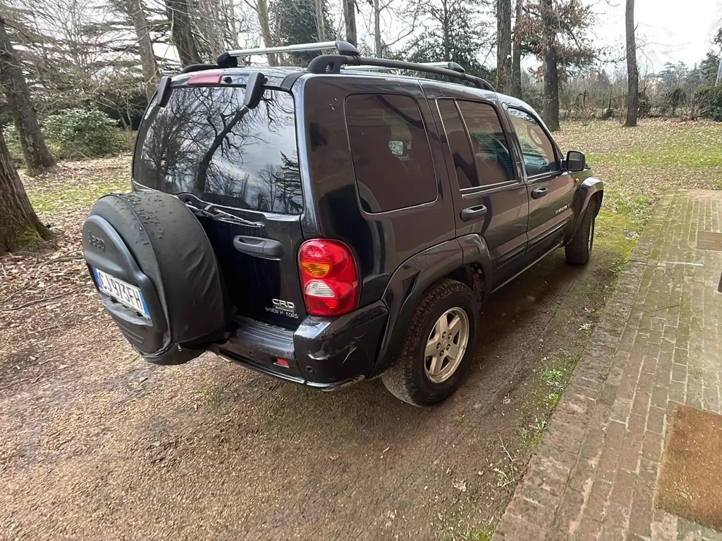 Jeep Liberty 2.8 crd 4x4 limited - 2