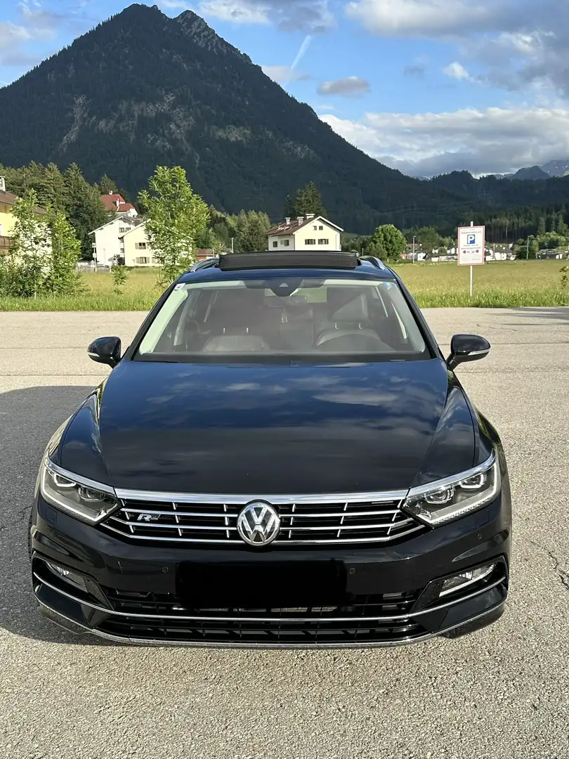 Volkswagen Passat Variant 2,0 TDI R-Line/Highline Schwarz - 1