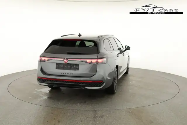 Volkswagen Passat Variant 2.0 TDI 142 kW 4Motion R-Line DSG 4M Black, AHK... Ansicht 17