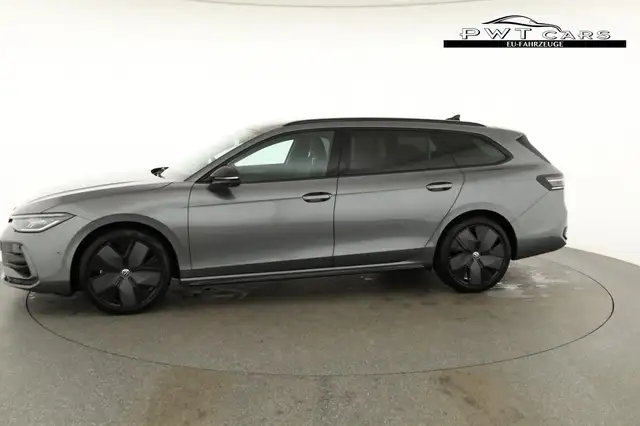 Volkswagen Passat Variant 2.0 TDI 142 kW 4Motion R-Line DSG 4M Black, AHK... Ansicht 33