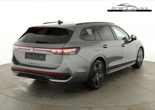 Volkswagen Passat Variant 2.0 TDI 142 kW 4Motion R-Line DSG 4M Black, AHK... Ansicht 2