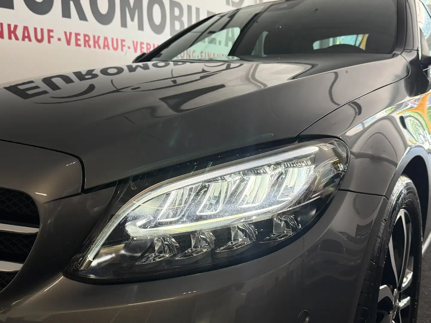 Mercedes-Benz C 220 C 220 d Avantgarde*Night-Paket*RFK*TOTW*ISOFIX*LED Grau - 2