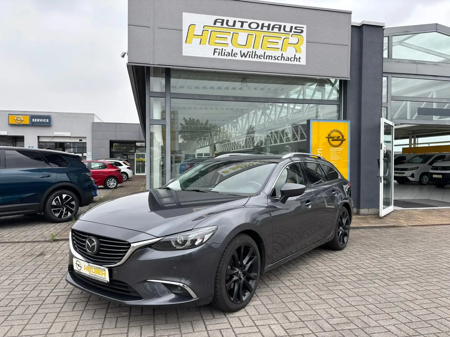 Mazda 6 2.2D I LED-Scheinwerfer I HUD I RFK I BOSE Grau - 1