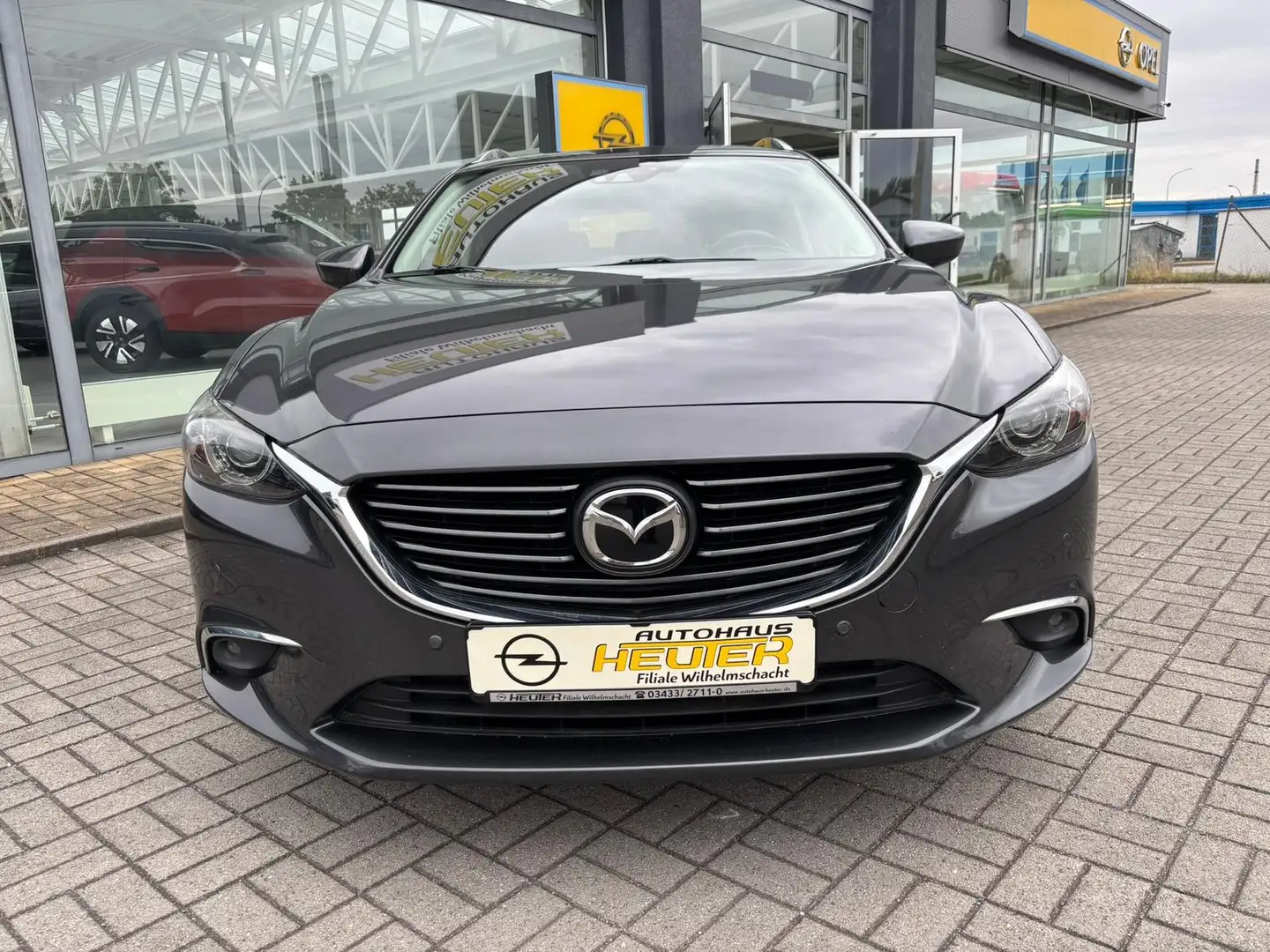 Mazda 6 2.2D I LED-Scheinwerfer I HUD I RFK I BOSE Grau - 2