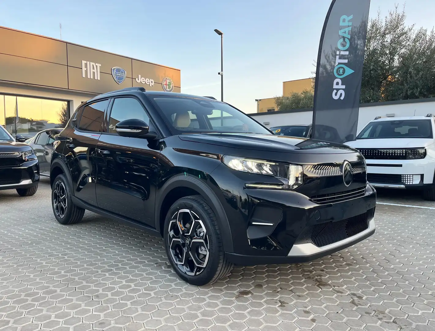 Citroen C3 C3 1.2 puretech turbo Max 100cv Km0 Nero - 2