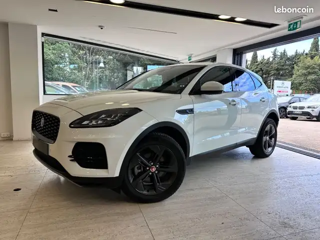 Jaguar E-Pace 2.0 D200 ch MHEV AWD BVA Garantie 12 mois dans le réseau Constructeur
